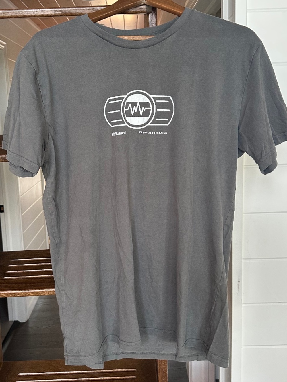 Men's - ROLAND SP-404 MkII Creative Sampler and Effector T-Shirt - RARE - Size L - Picture 6 of 13
